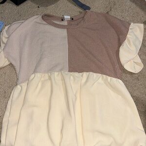 Colorblock Short Sleeve Top - Cream and Brown